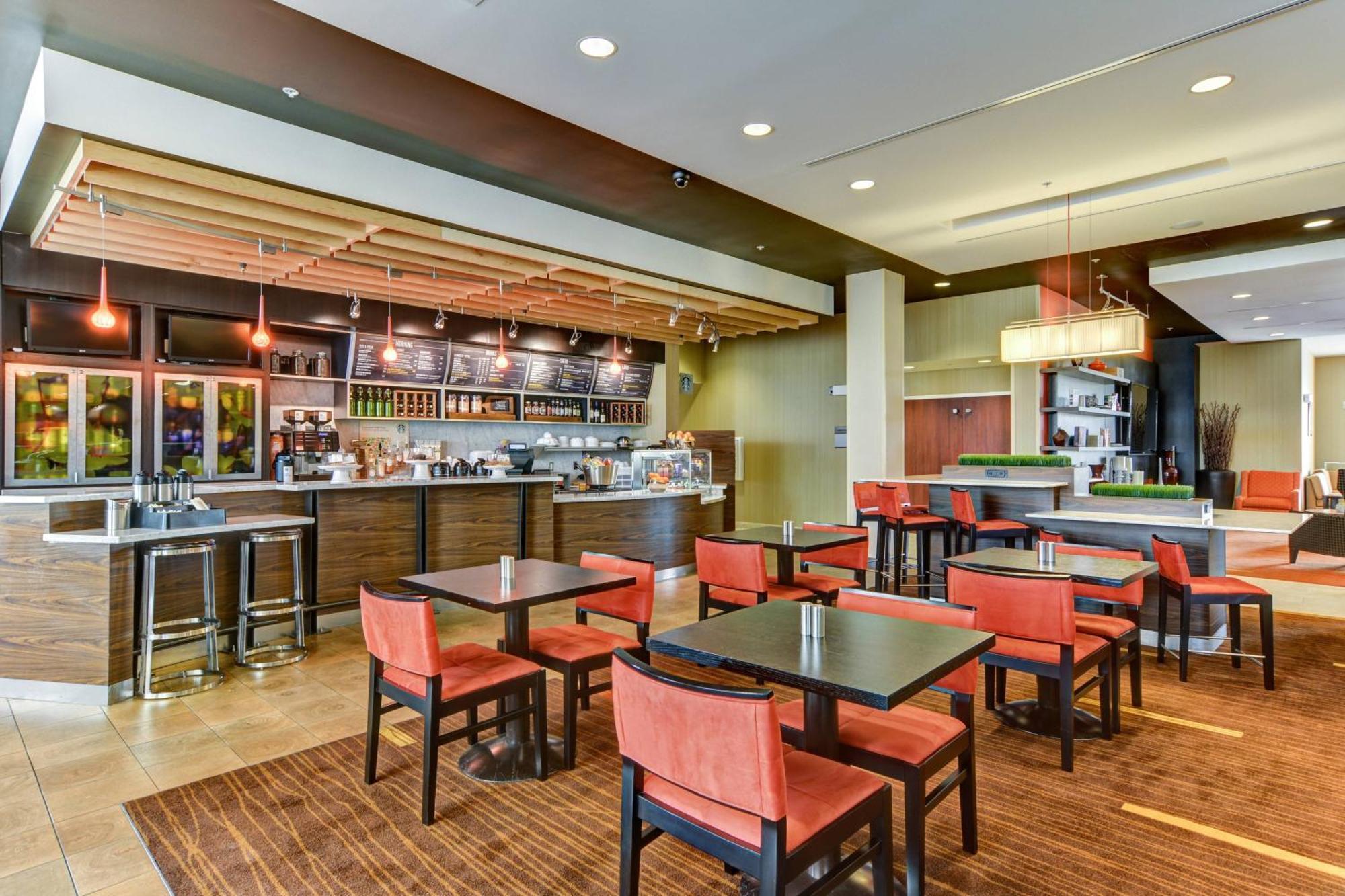 Courtyard By Marriott Bridgeport Clarksburg Hotel Exterior photo